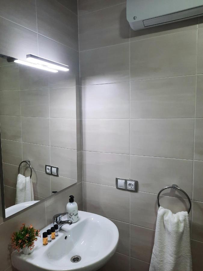 Apartamentos Clavero 10 Plasencia Exterior foto